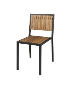 stalen-stoelen-met-acaciahout